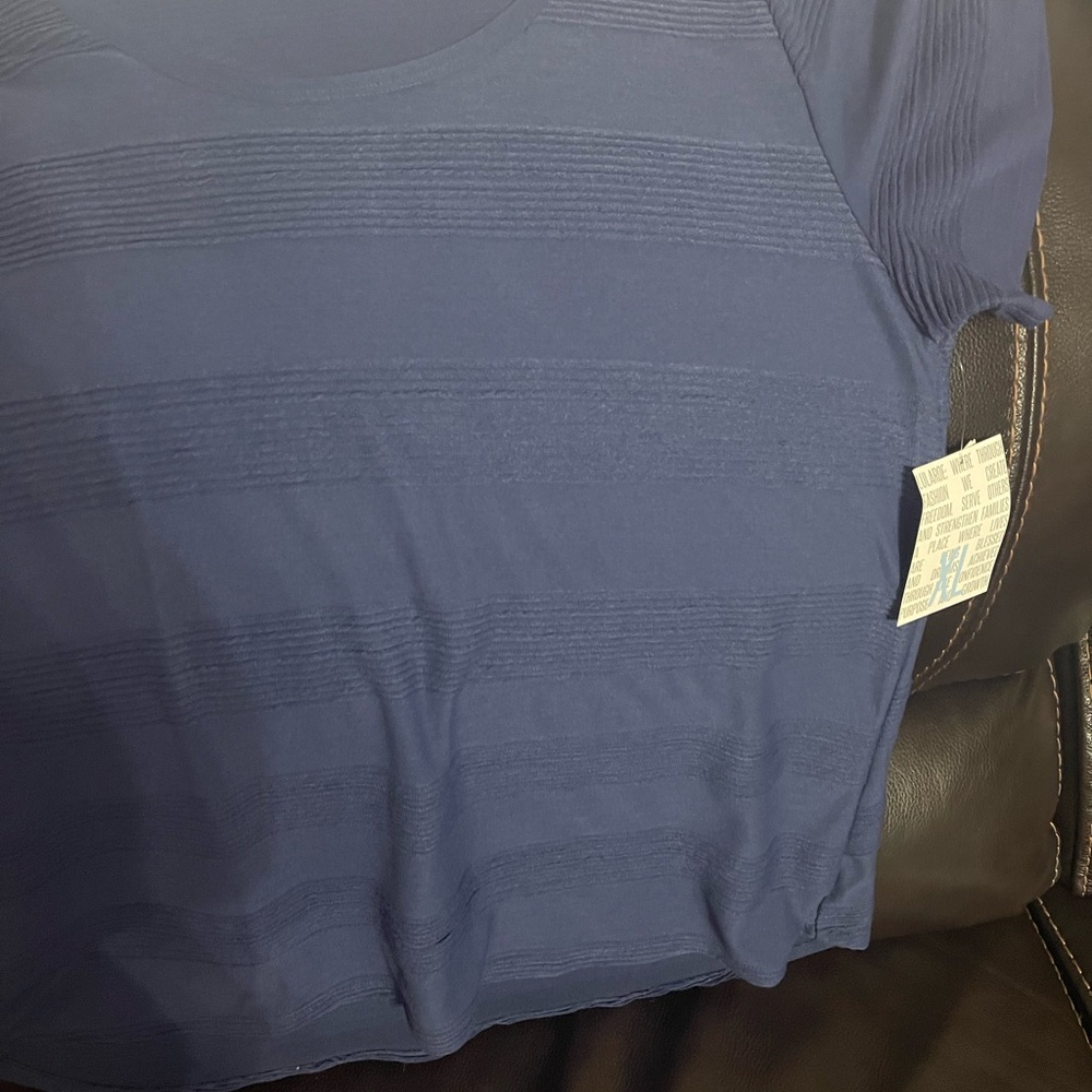 LuLaRoe Shirt